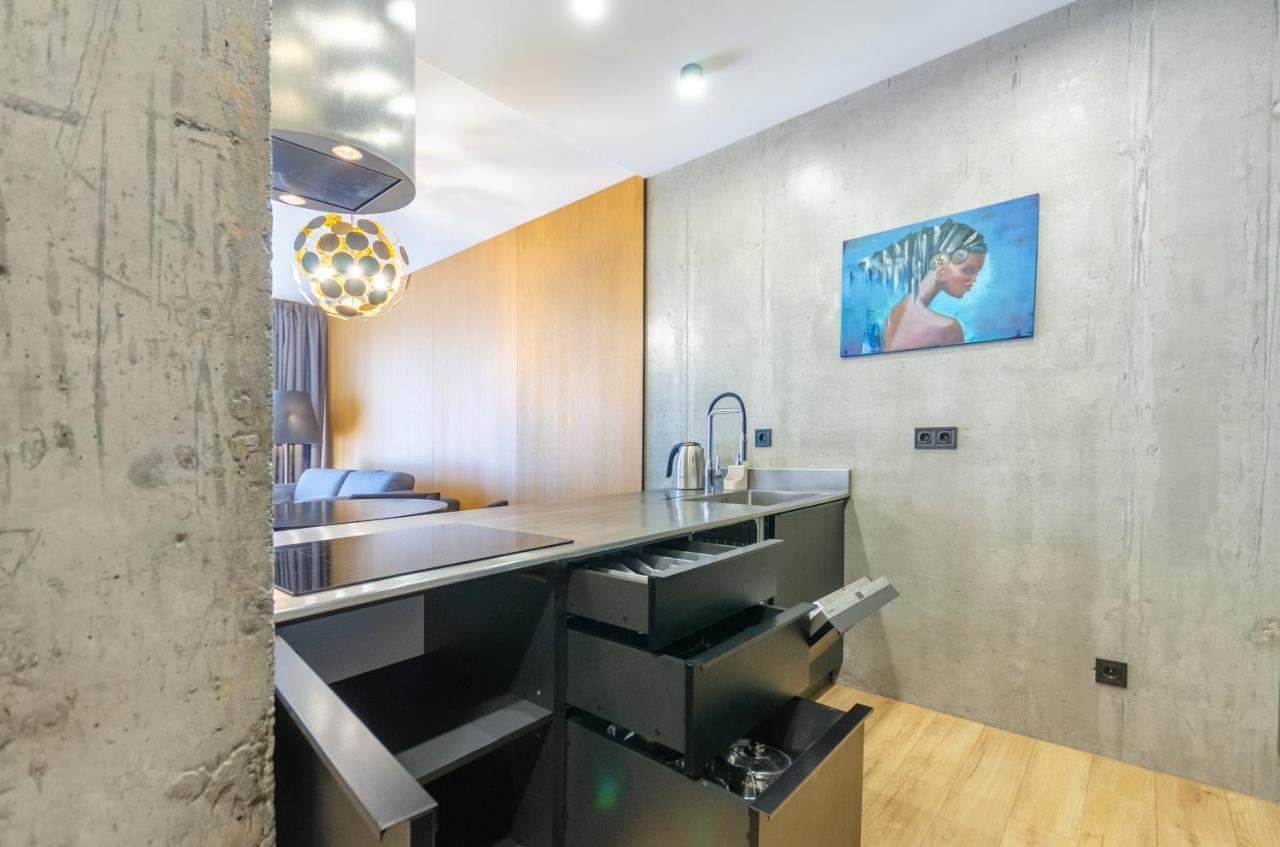 Petrovdom Apartments 23-173 In Rc Kvartet , 16Г Vasyl Lypkivskyi Street Kiev Eksteriør billede
