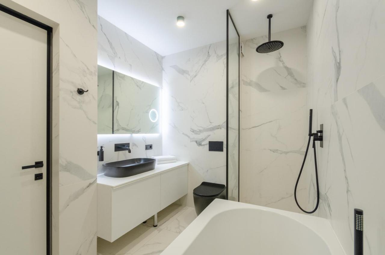 Petrovdom Apartments 23-173 In Rc Kvartet , 16Г Vasyl Lypkivskyi Street Kiev Eksteriør billede