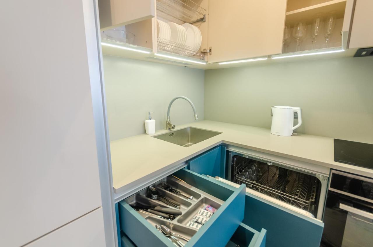 Petrovdom Apartments 23-173 In Rc Kvartet , 16Г Vasyl Lypkivskyi Street Kiev Eksteriør billede