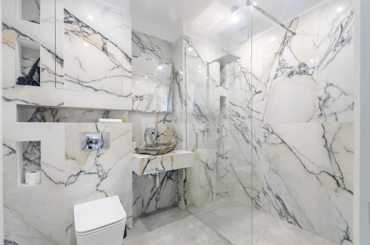 Petrovdom Apartments 23-173 In Rc Kvartet , 16Г Vasyl Lypkivskyi Street Kiev Eksteriør billede